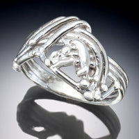 Woven Twig Ring | Photo by Ralph Gabriner