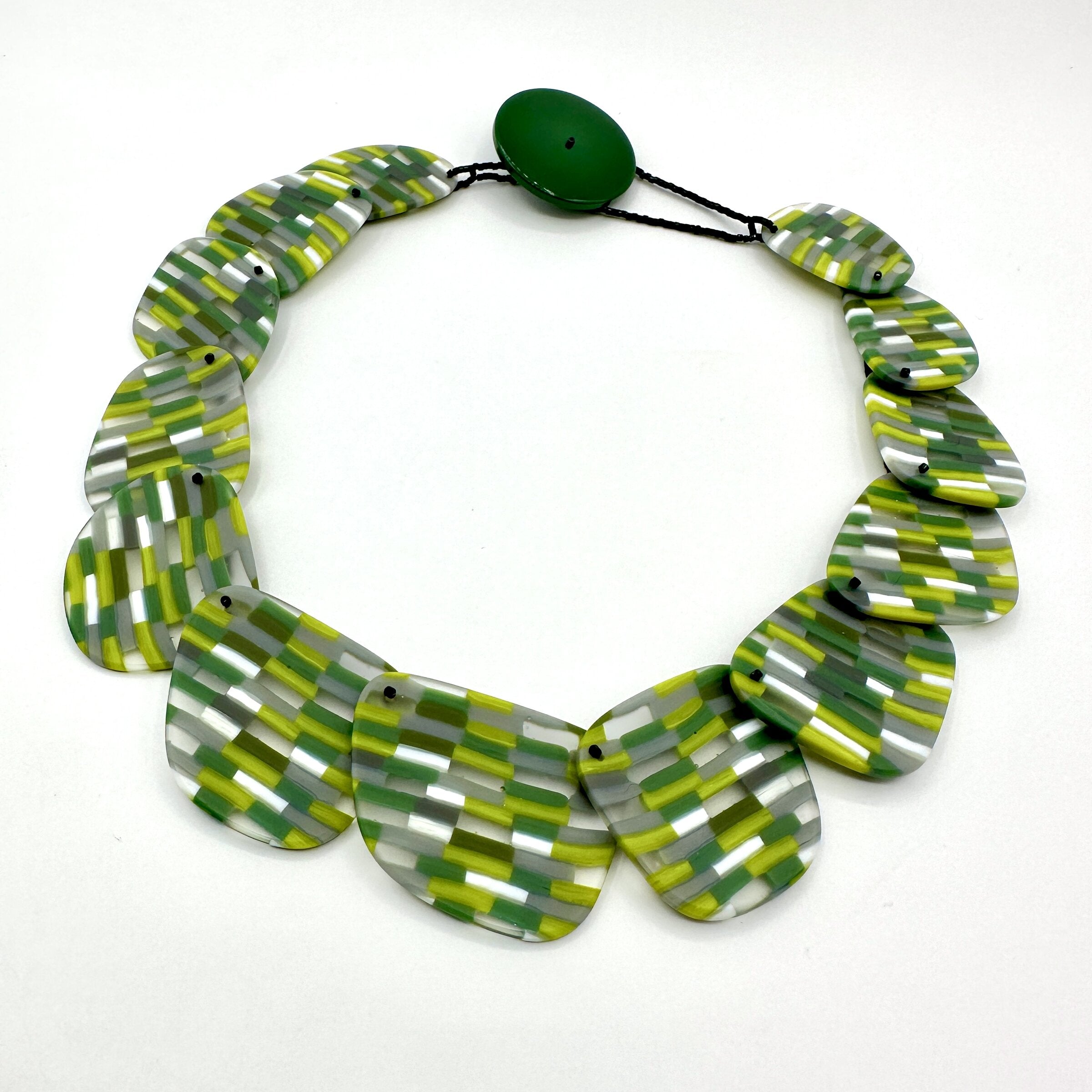 Green Lined Necklace