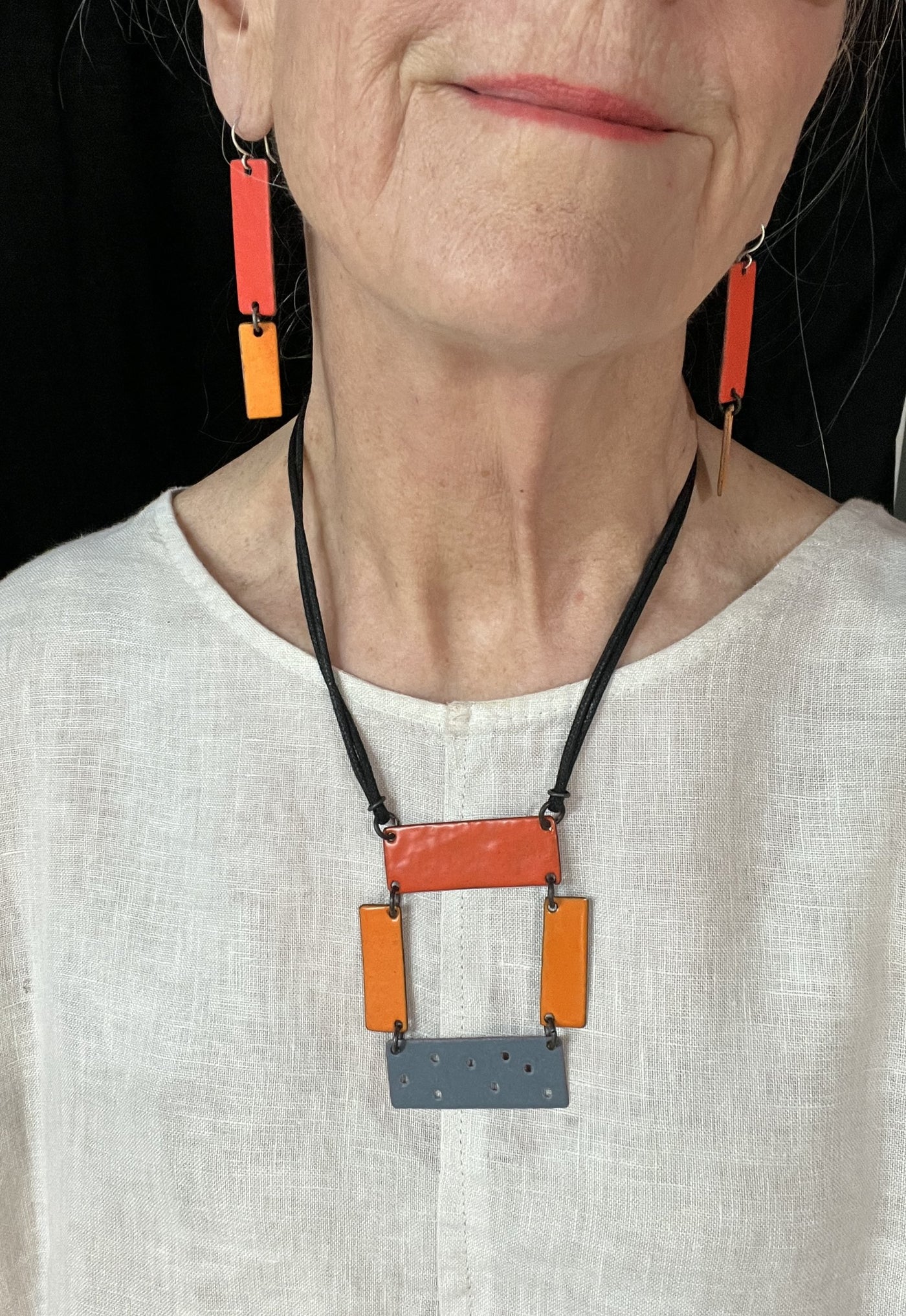 Red/Orange