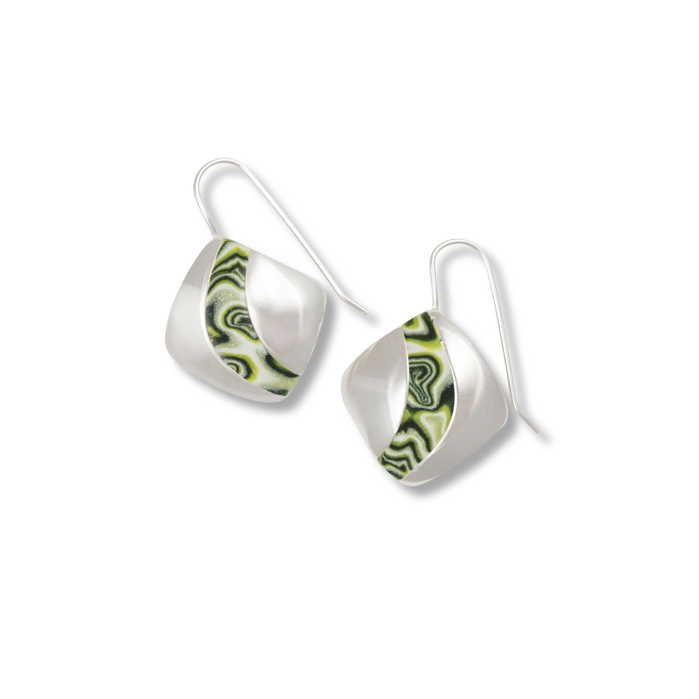 Curvy Diamonds in green
