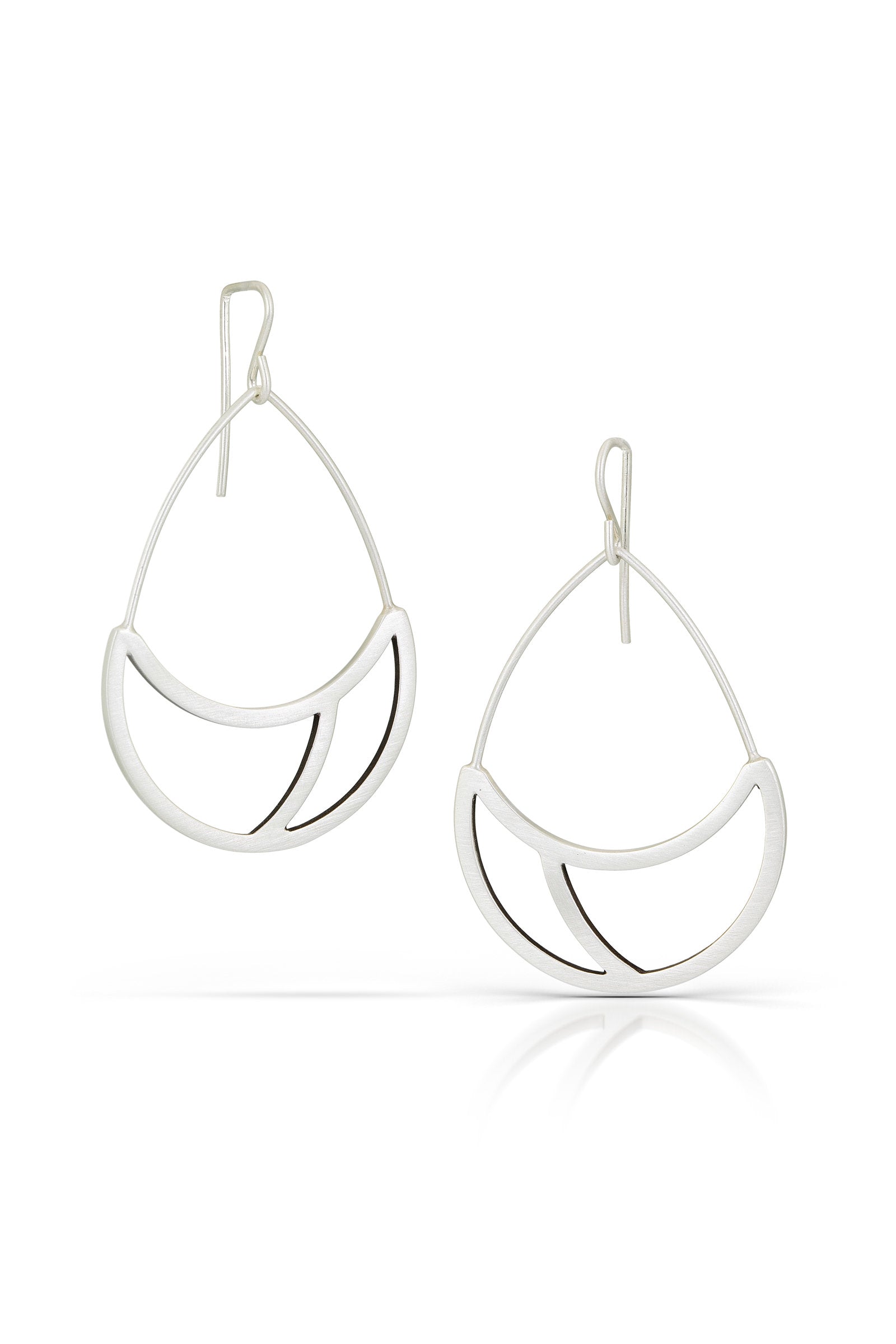 Light Basket Drop Earrings
