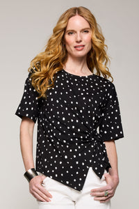 Black/White Orbit Dot