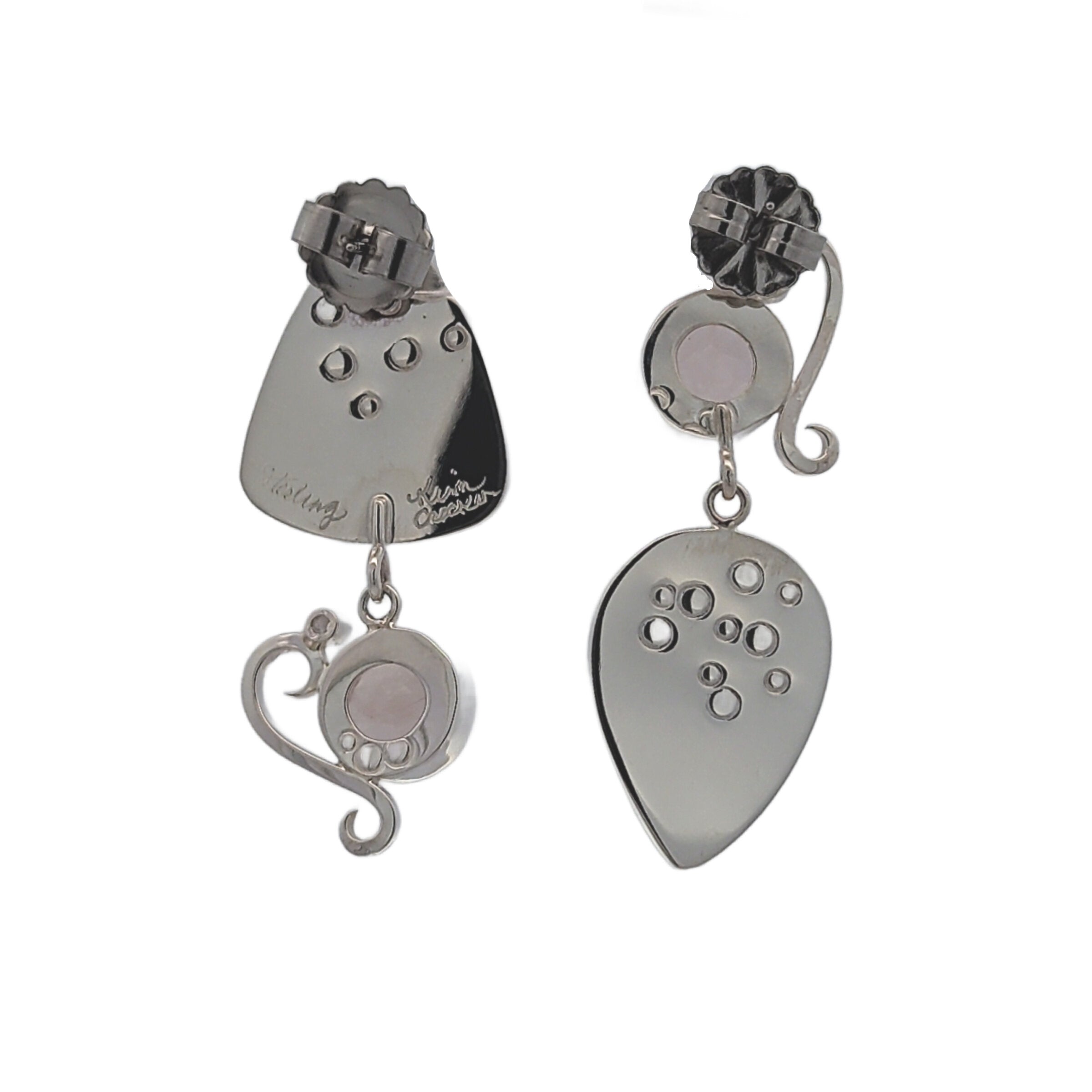 Mother-of-Pearl Earrings (Reverse Side))
