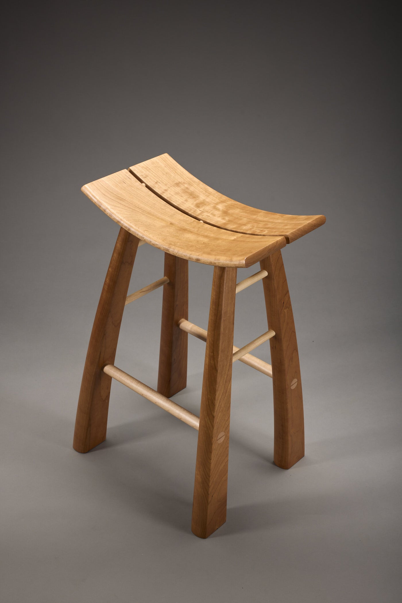 Curved Counter Stool