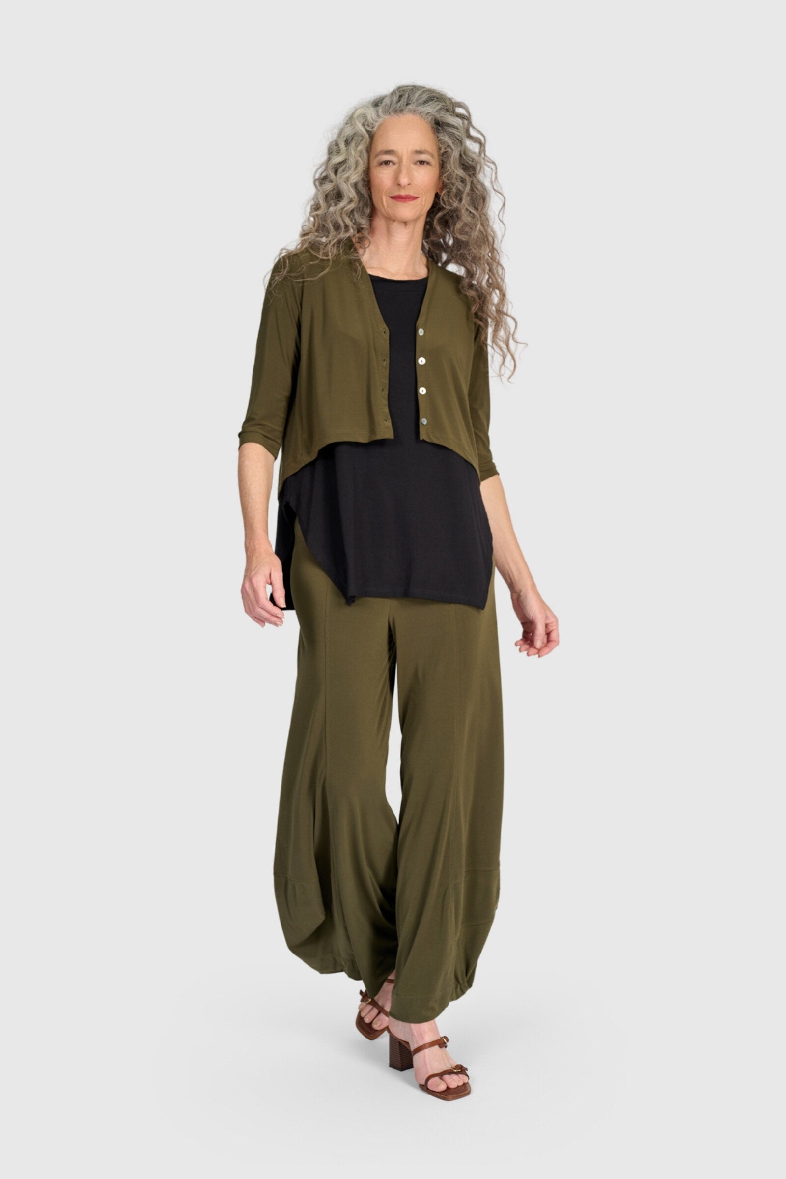 Essential Slinky Cropped Cardigan
