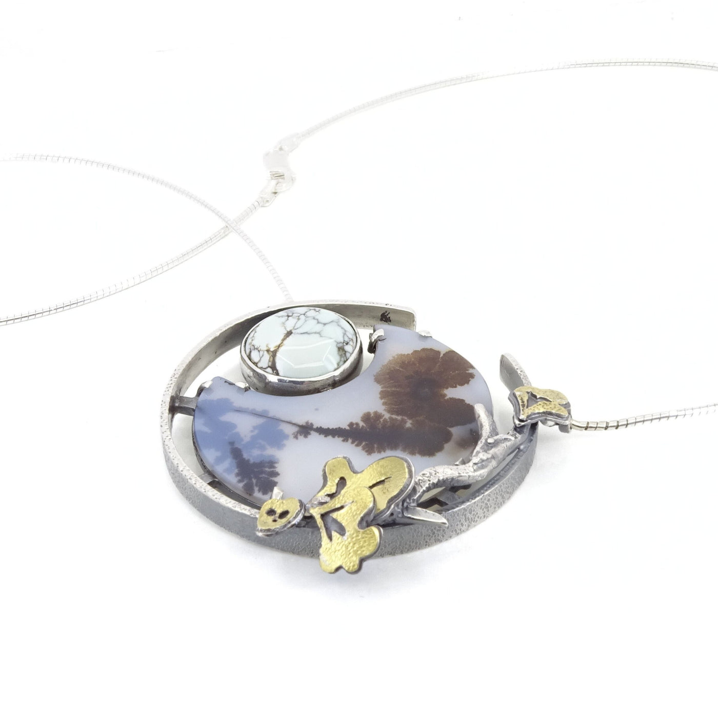 Hansha Necklace