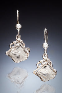 Tiny Fan Earrings | Photo by Ralph Gabriner