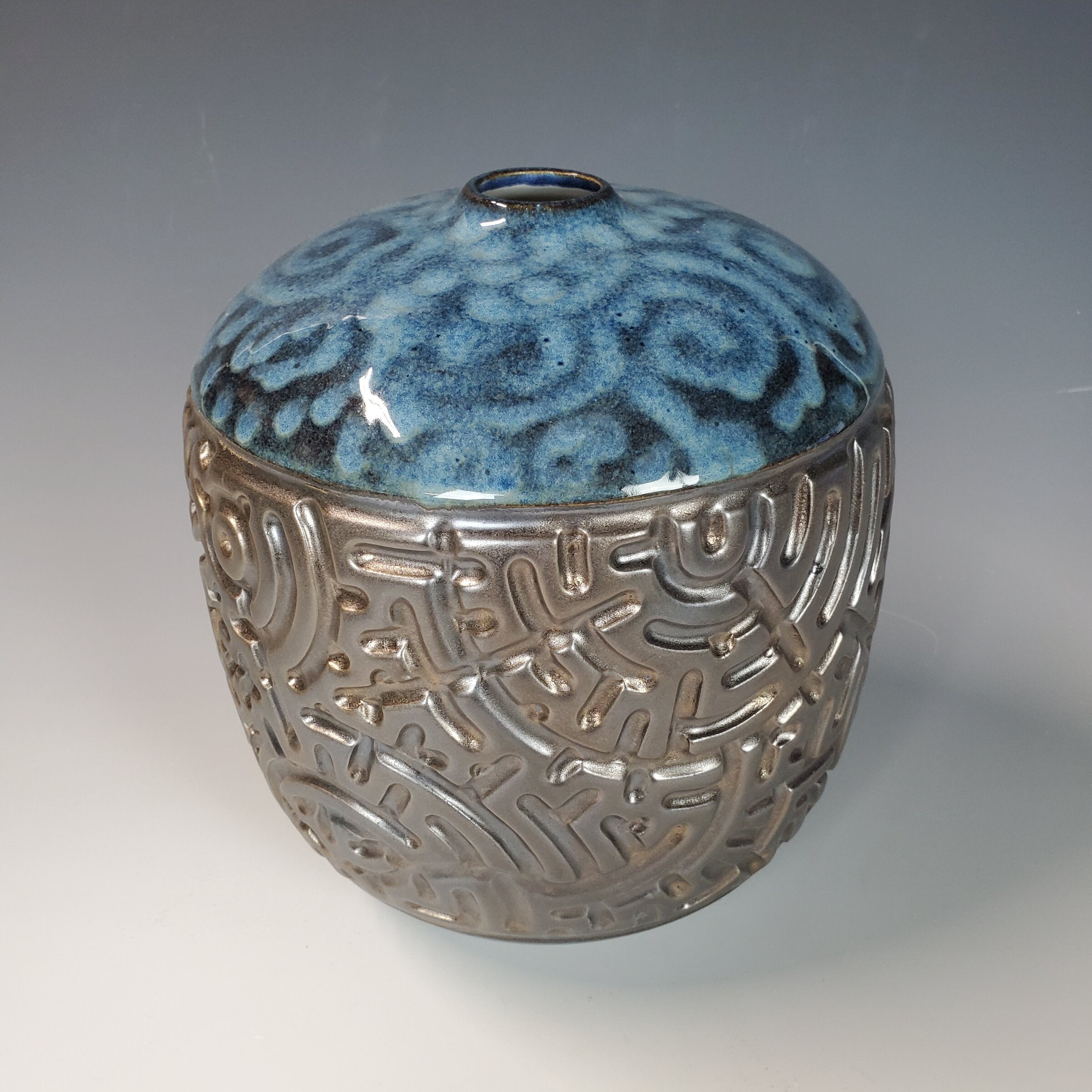 Closed Form Carved Moon Pot