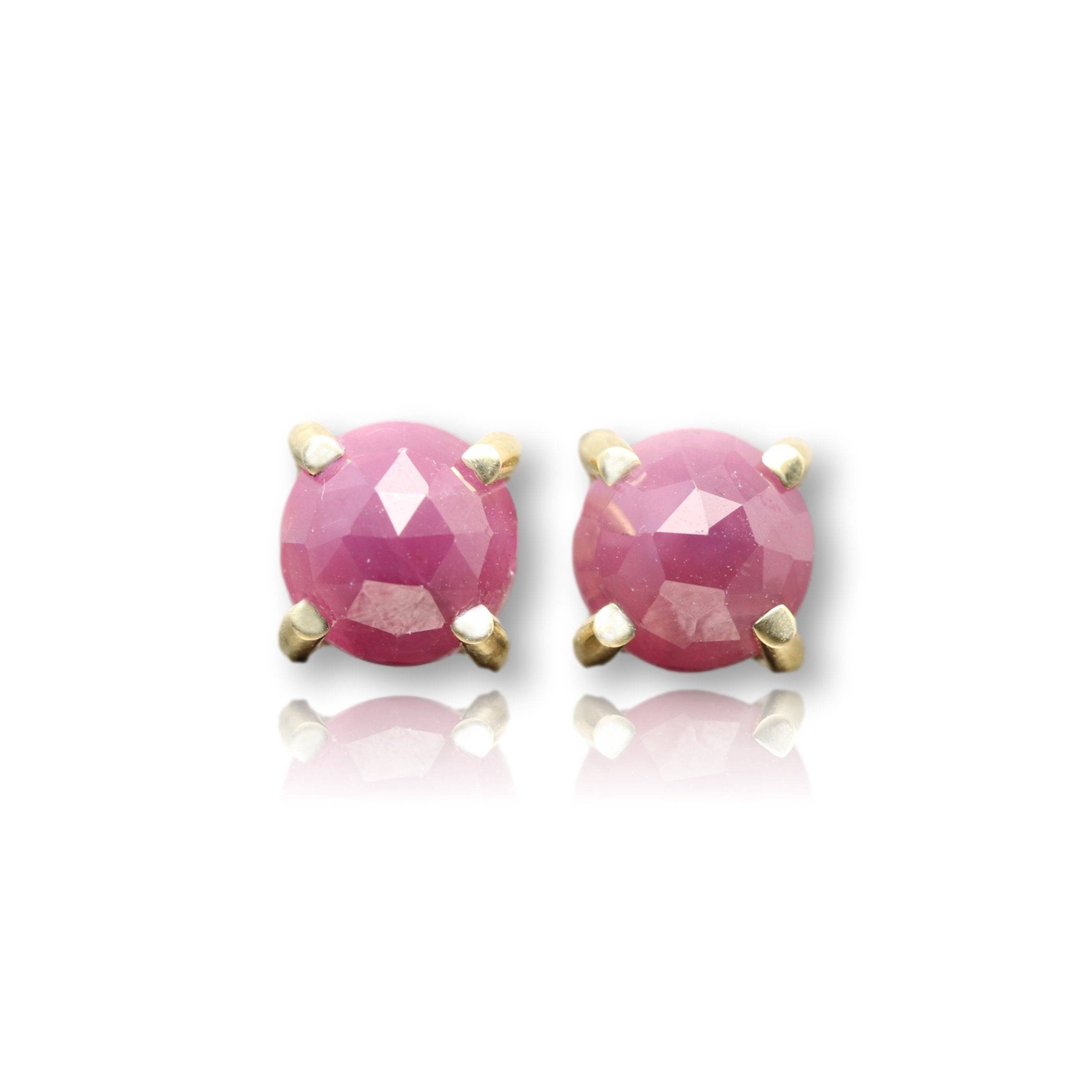 14k Yellow Gold and Raspberry Sapphires Stud Earrings
