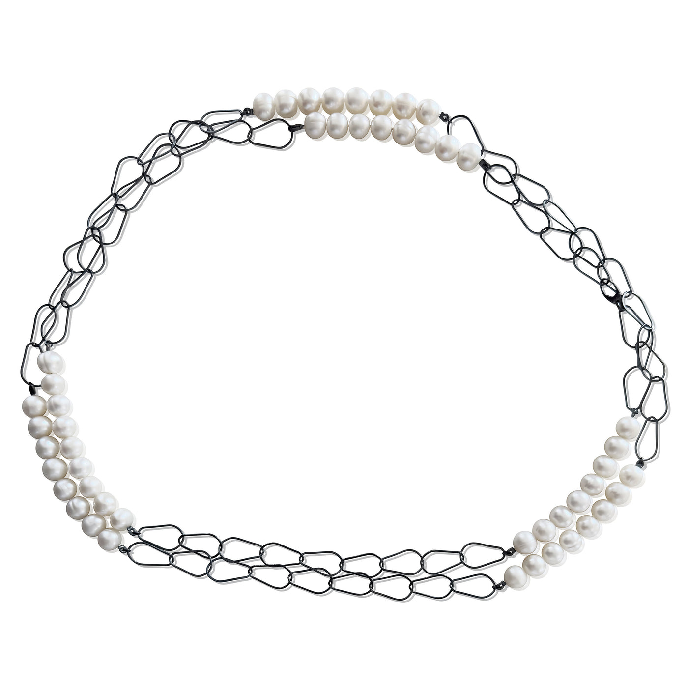 Chained Pearls Necklace