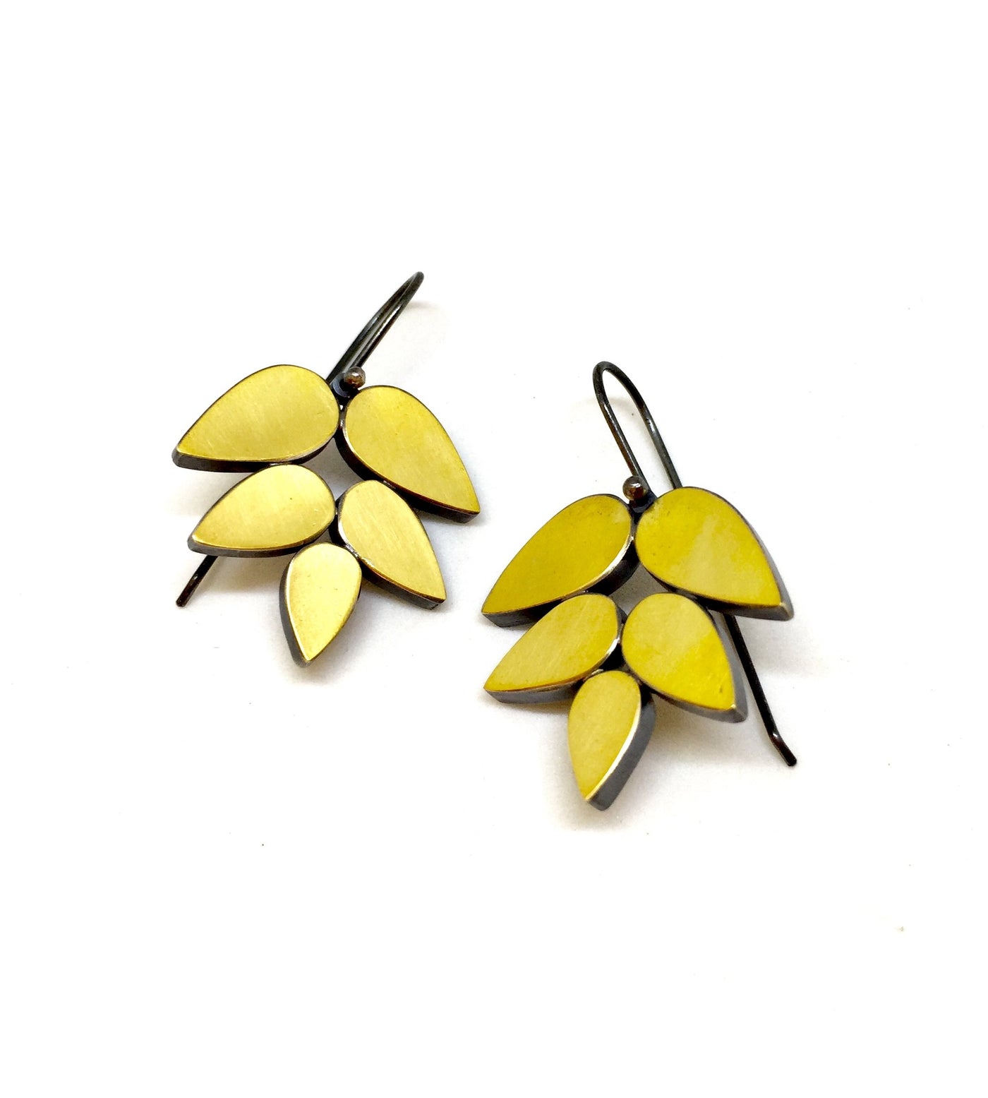 22k Leaf Earrings