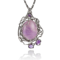Cape Amethyst Pendant | Photo by Berlian Arts