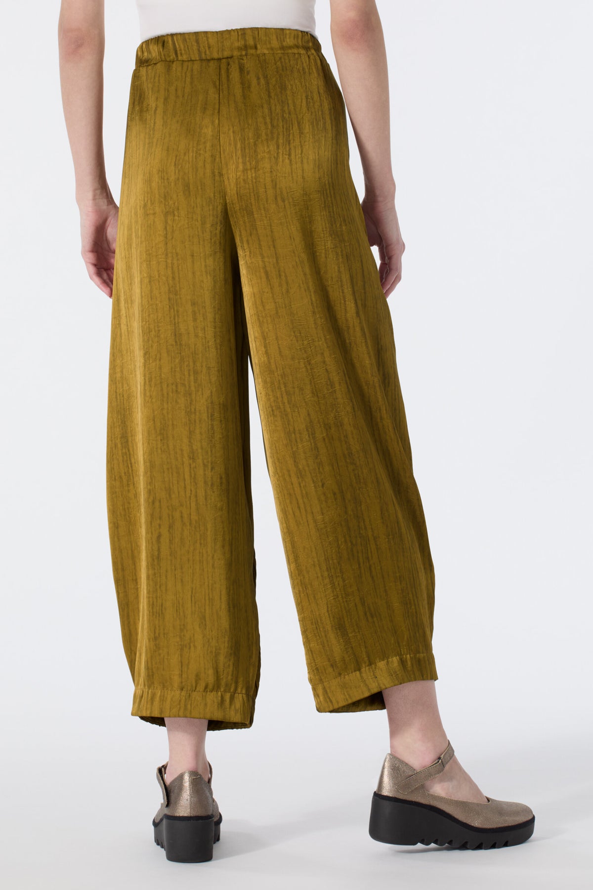 Silvia Pant