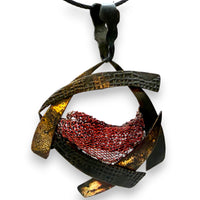 Shin Pendant