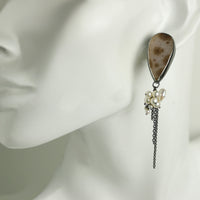 Druzy Agate & Trailing Pearls Earrings