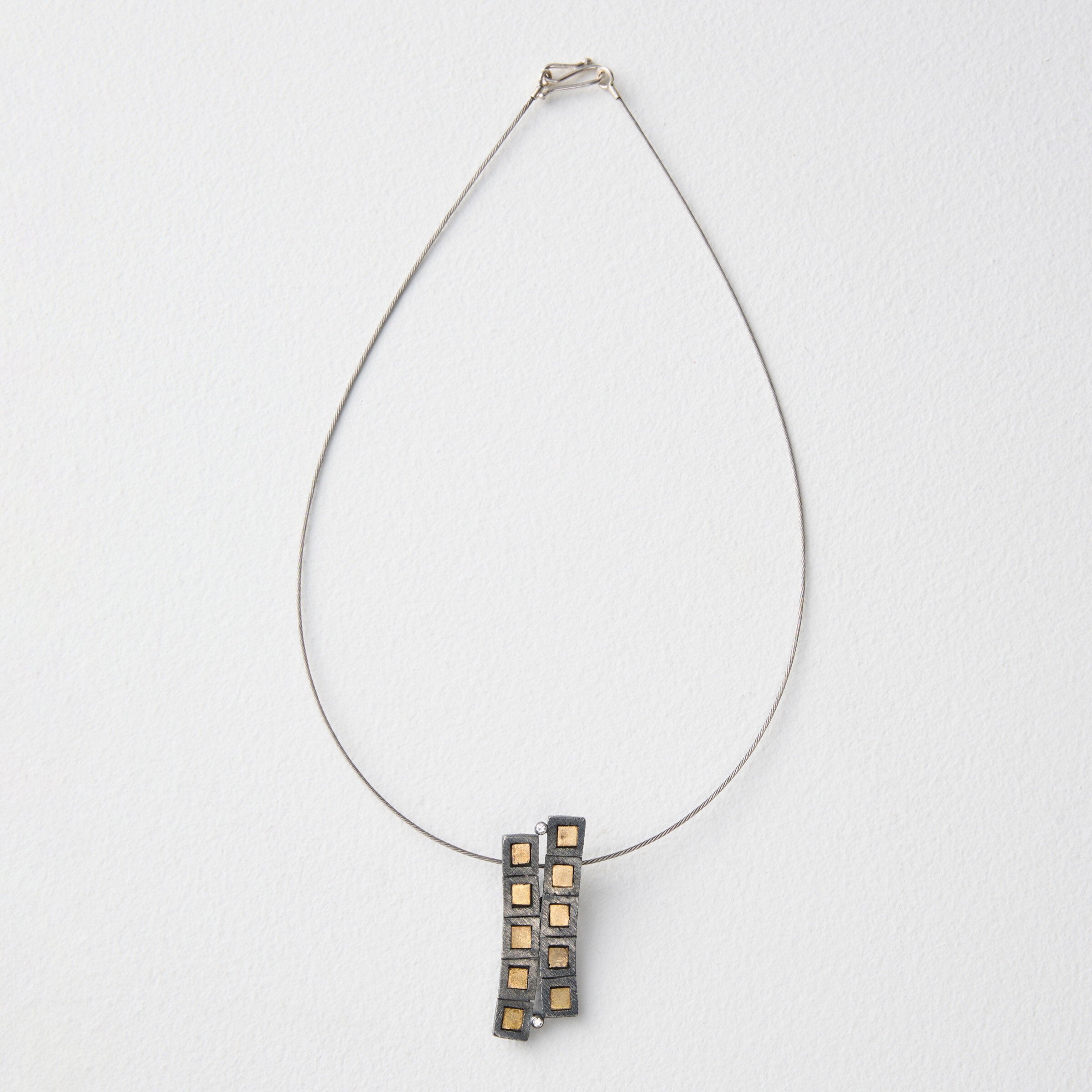 Passi Necklace