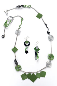 Pairs well with the Sublime Lime Drop Earrings