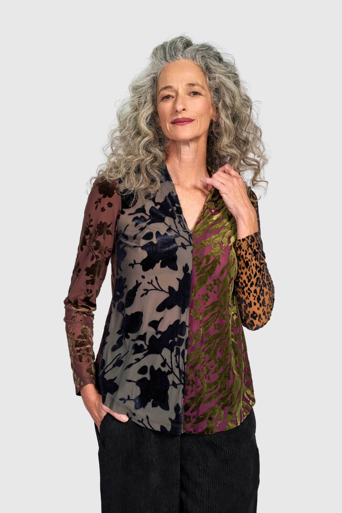 Dolcezza V-Neck Top