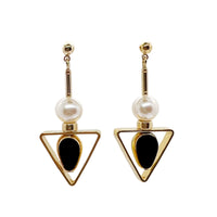 Triangle & Pearls Earrings