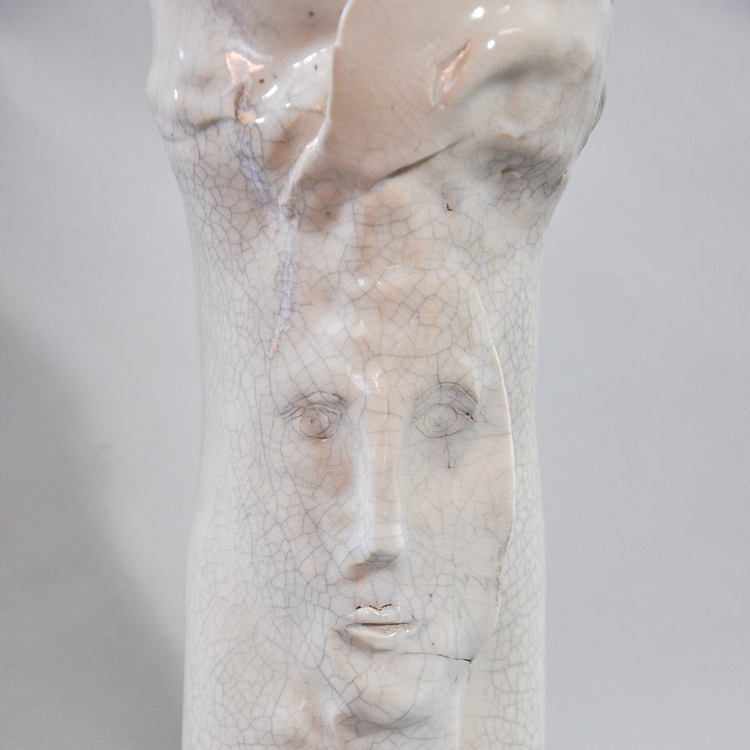 Face Vase IV