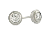 Simplicity Studs in Platinum