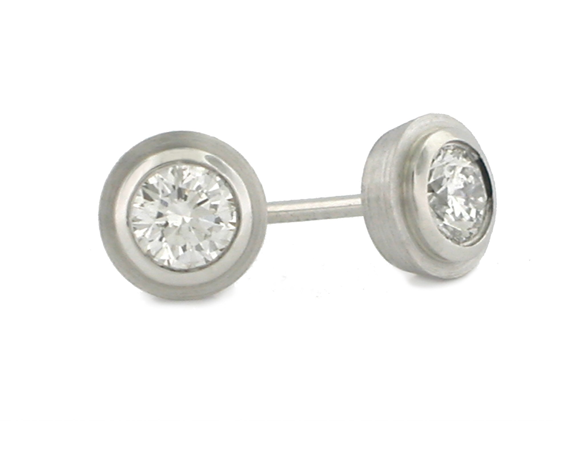 Simplicity Studs in Platinum