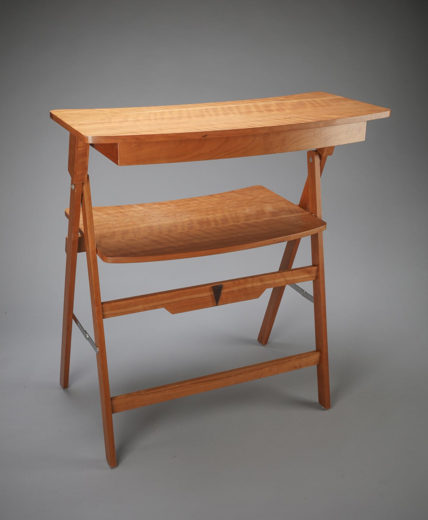 Adjustable Scissor Desk