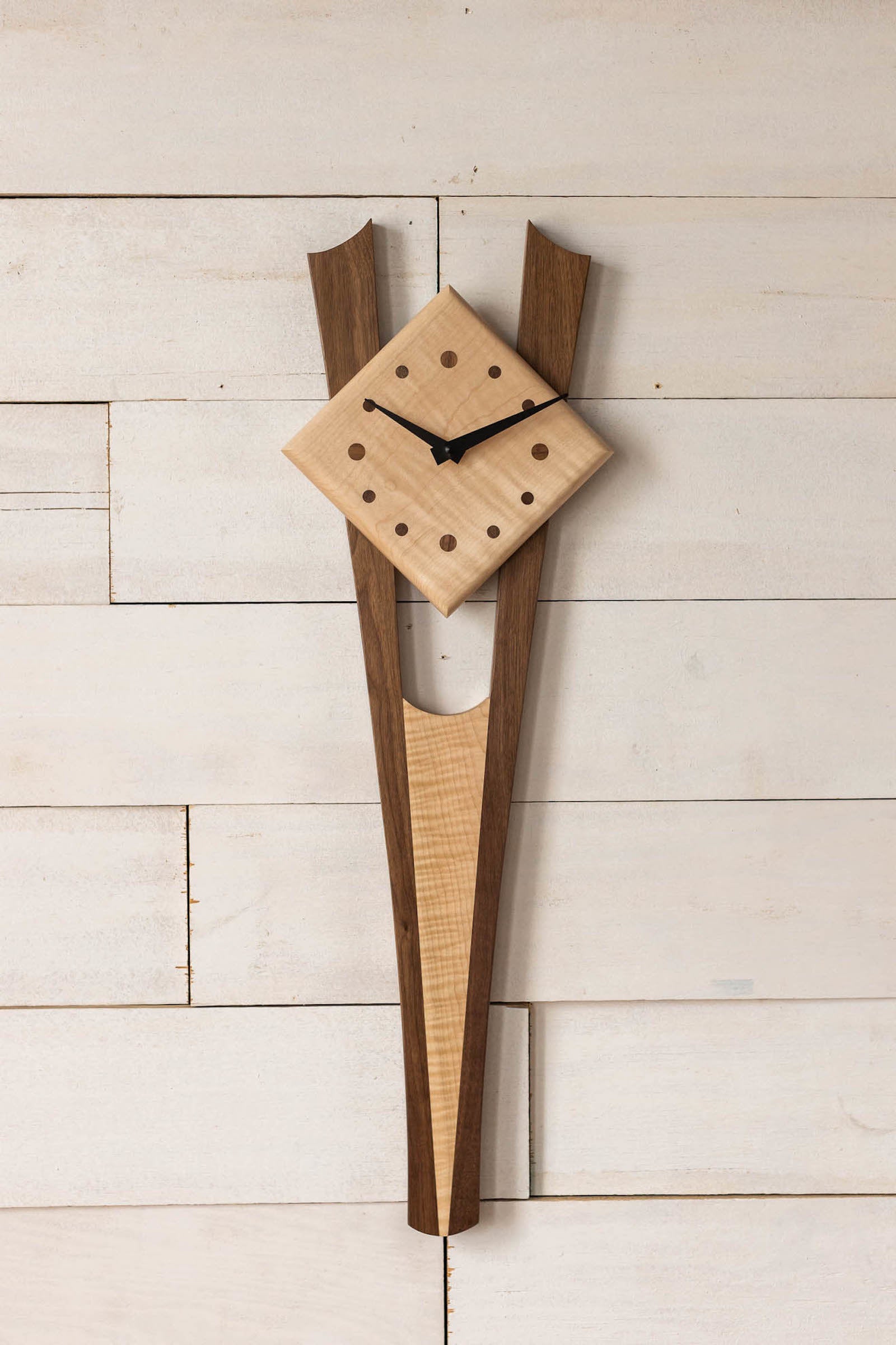 Vee Clock