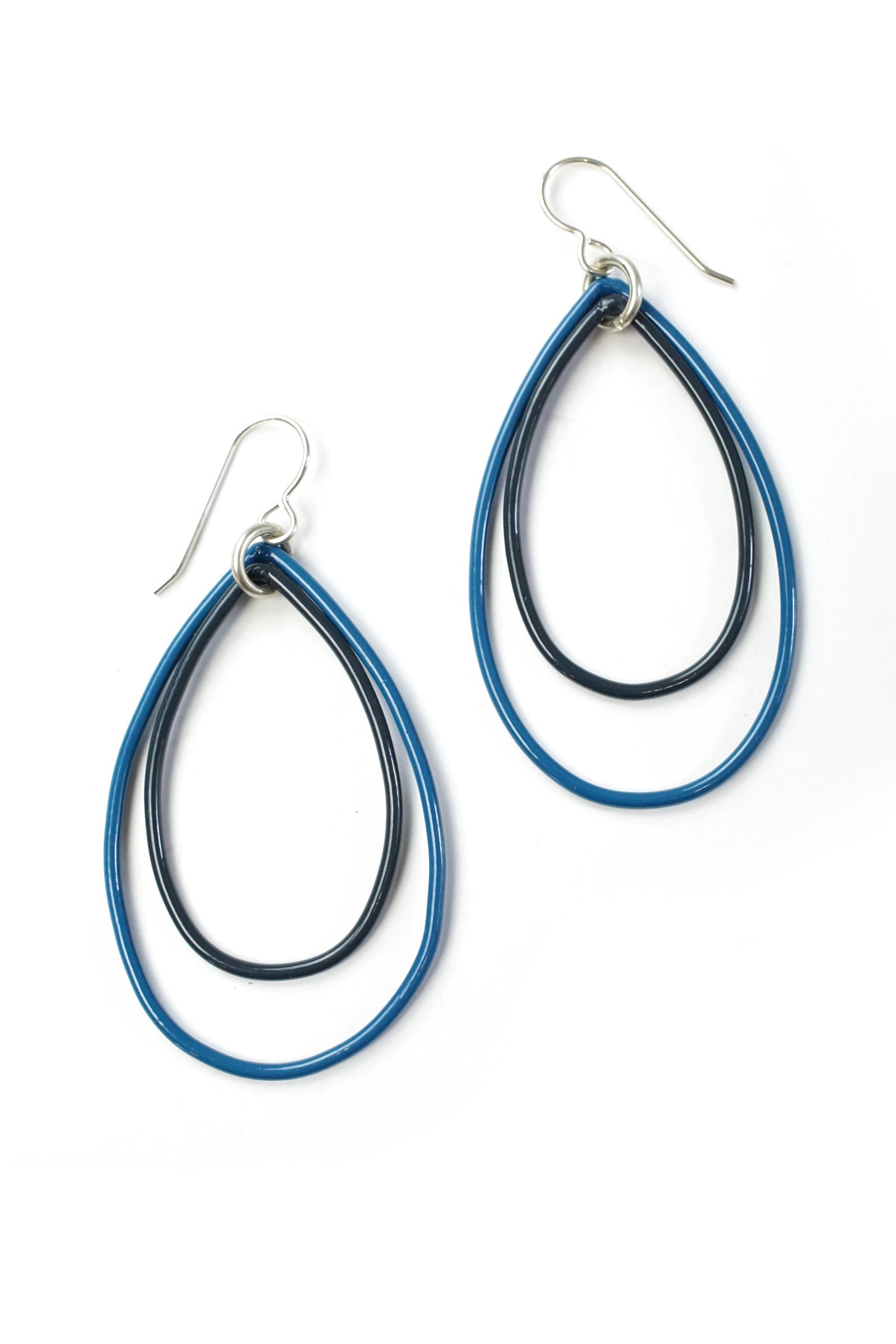 azure blue/midnight gray