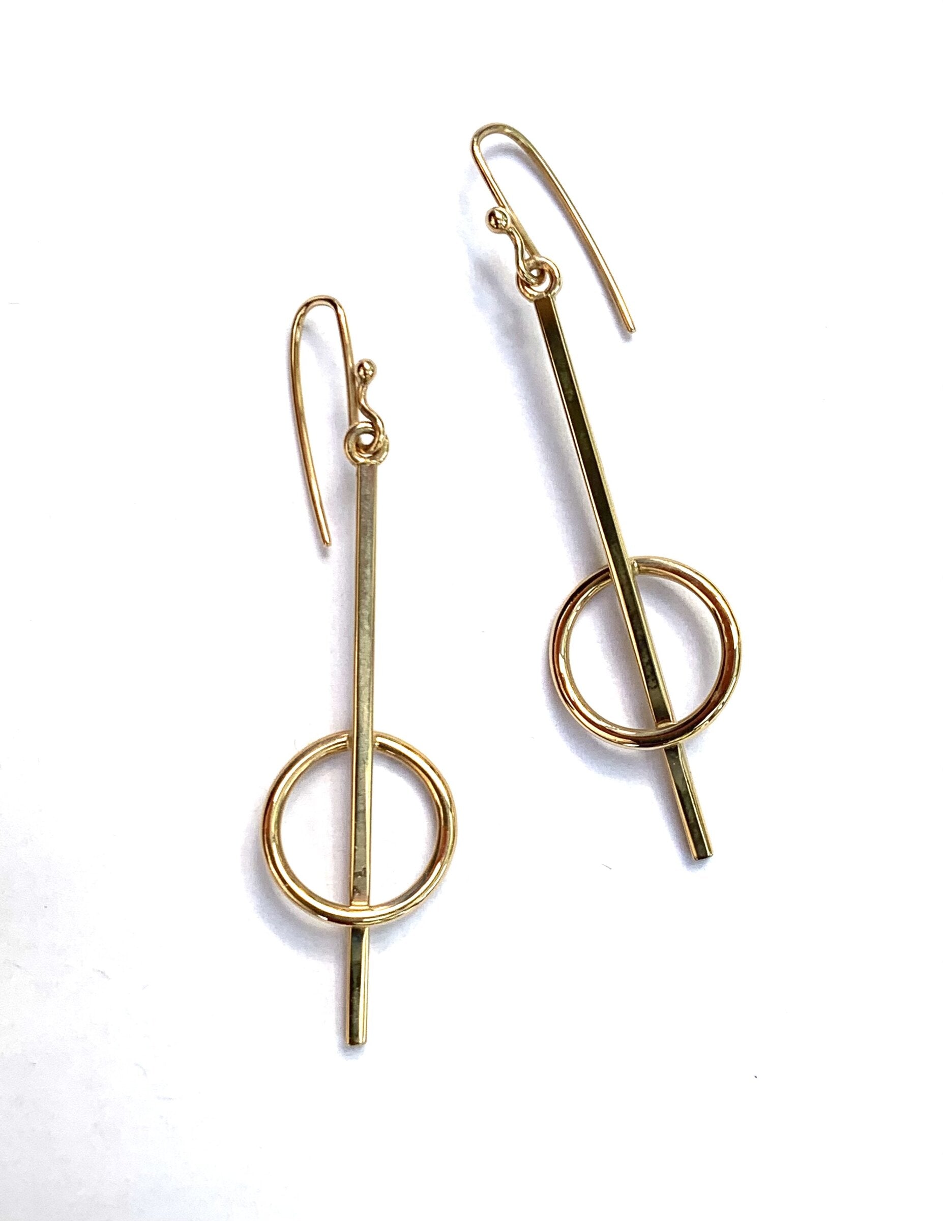 Gold Circle Line Earrings