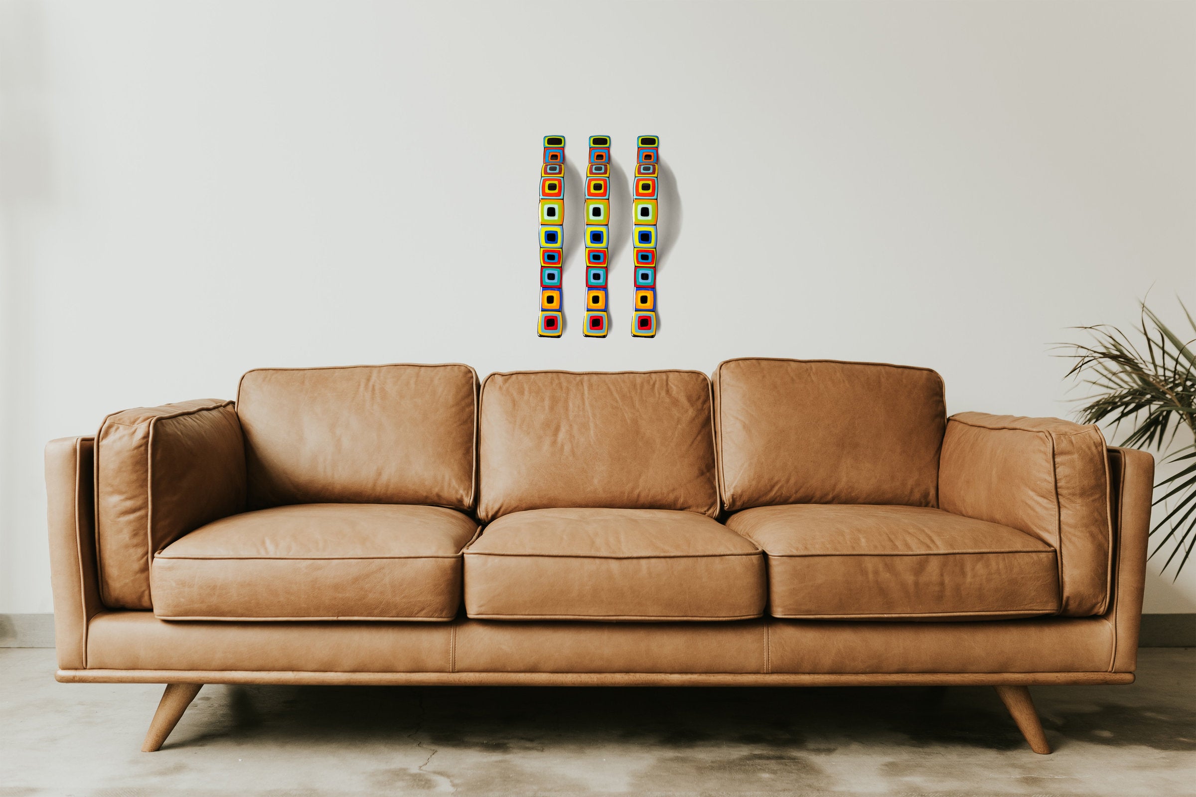 Carnival Story Pole Wall Wave With Black Centers