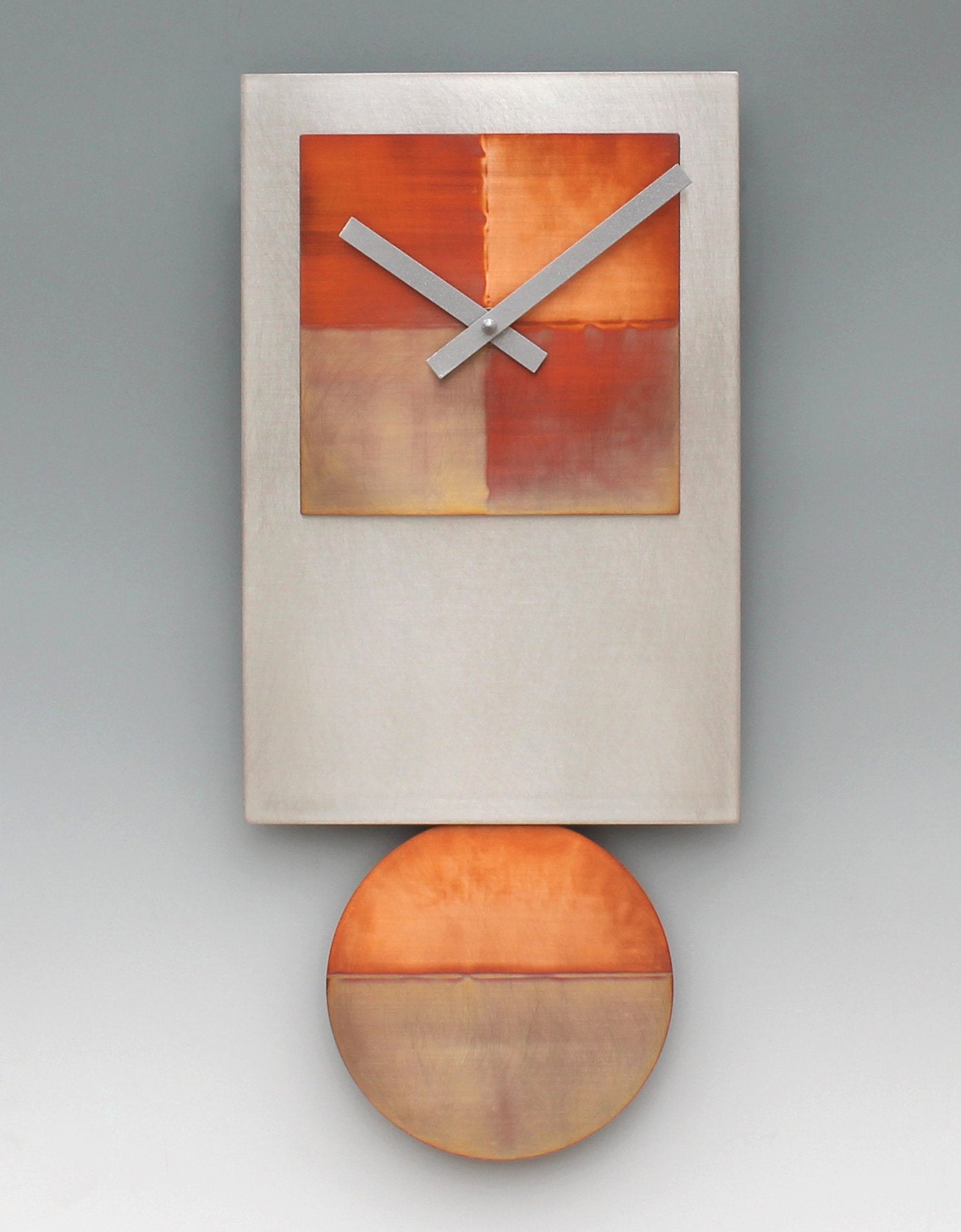 Steel Tie Pendulum Clock with Copper