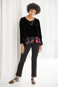 shown with the runaround sue straight leg jeans by parker smith and the simone flat by cydwoq