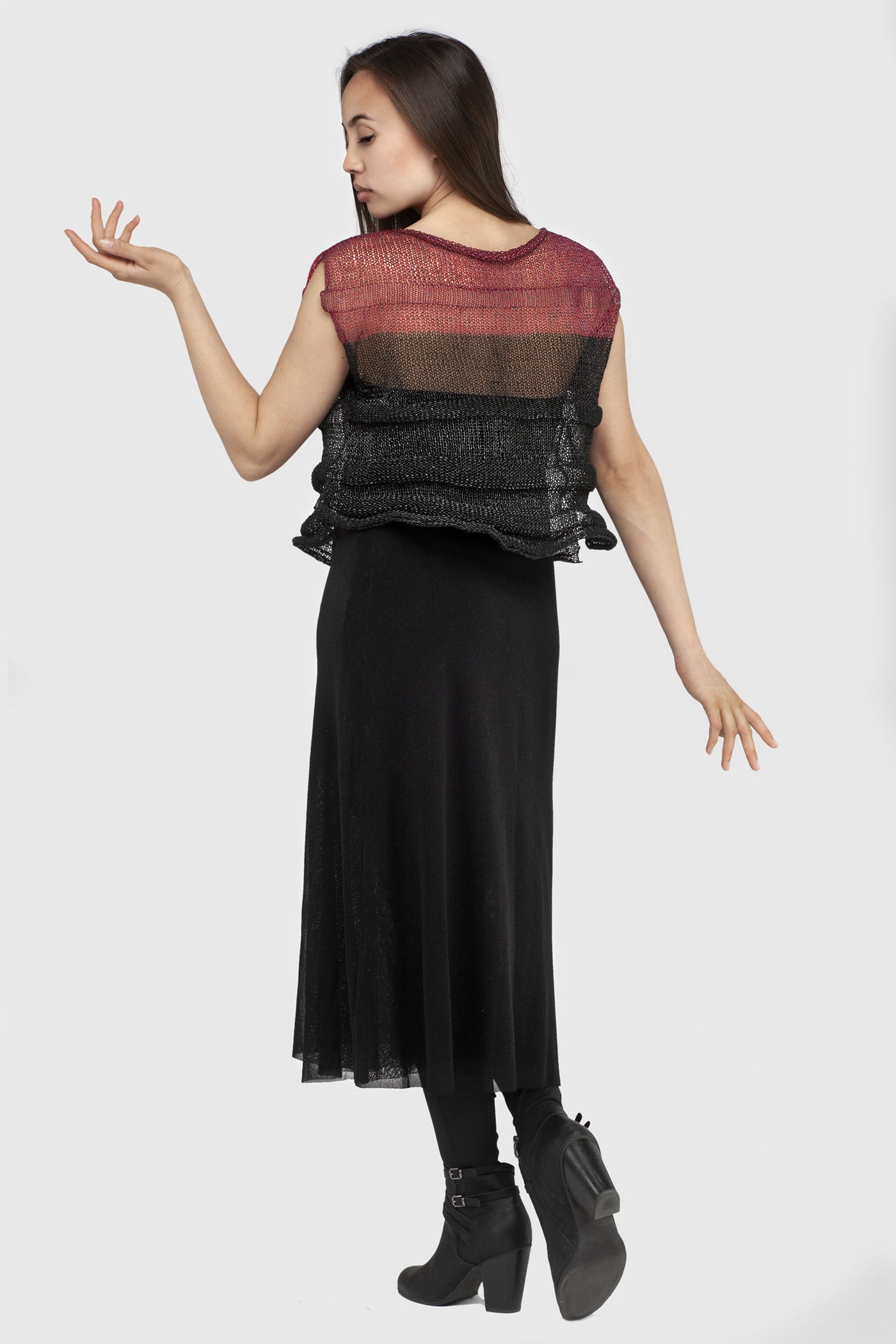 black/red/burgundy, back view