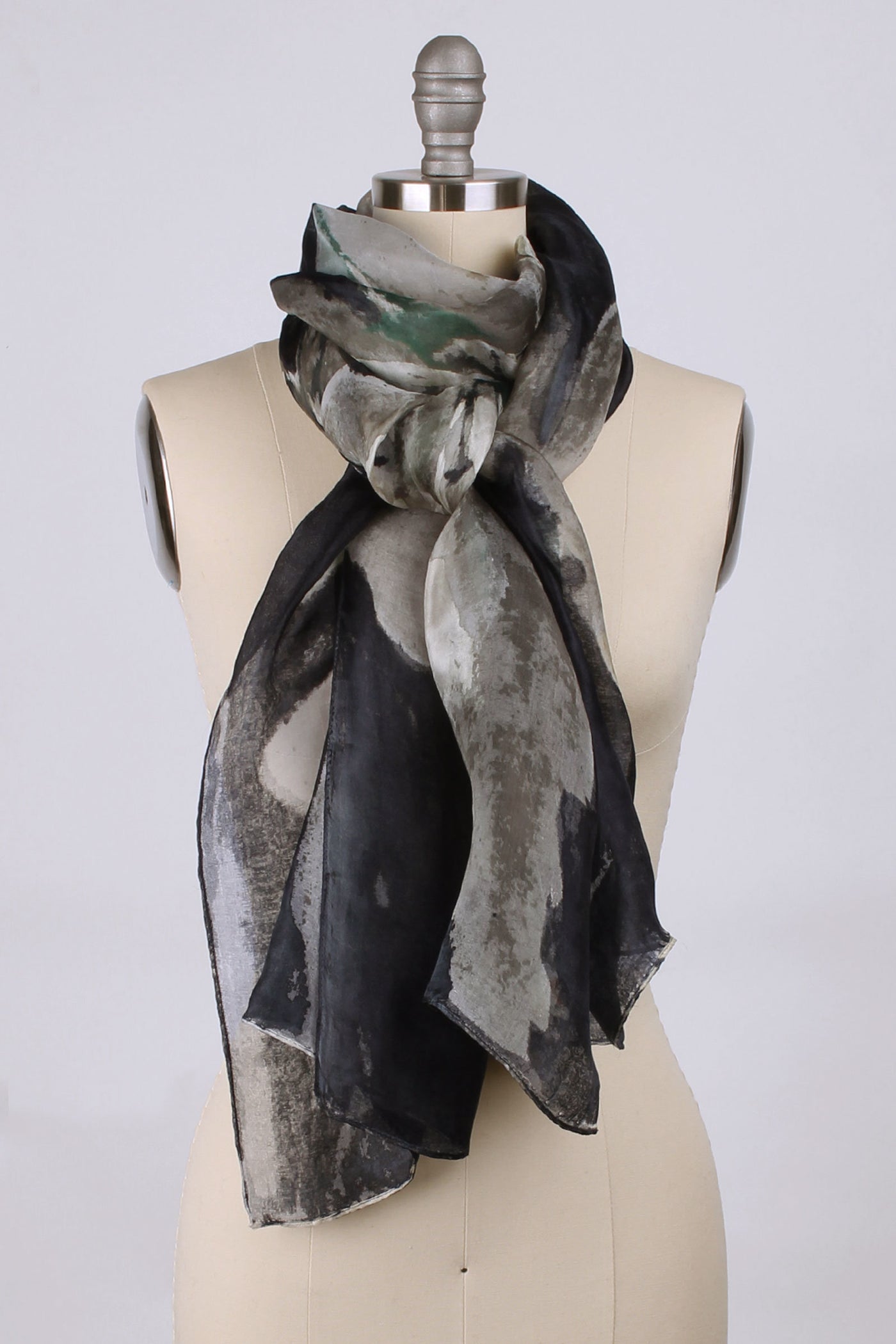 Black/Evergreen/Taupe Azalea