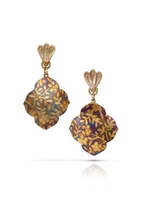 Beaded-Fan-Fancy-Quatrefoil-Dangles | Photo by Cole Rodger