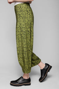Moss/Black Brushstrokes