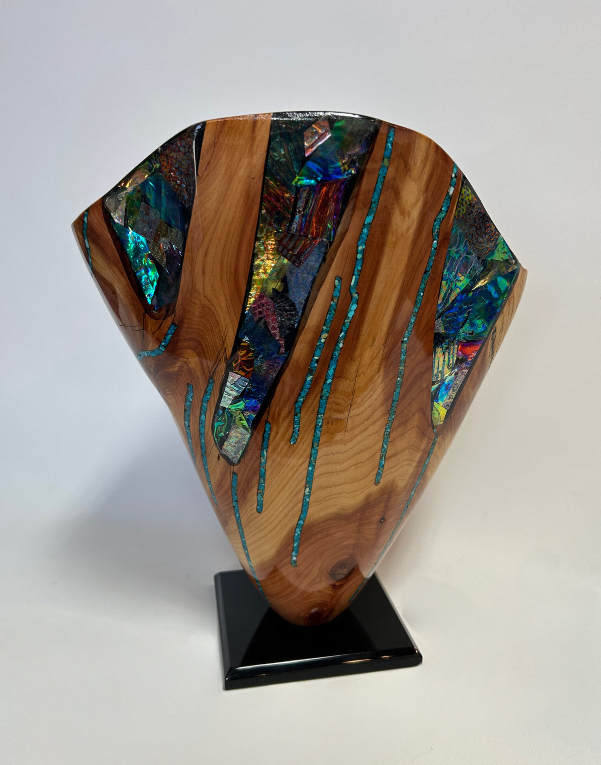 Purple Heart Juniper Vase with Dichroic Glass