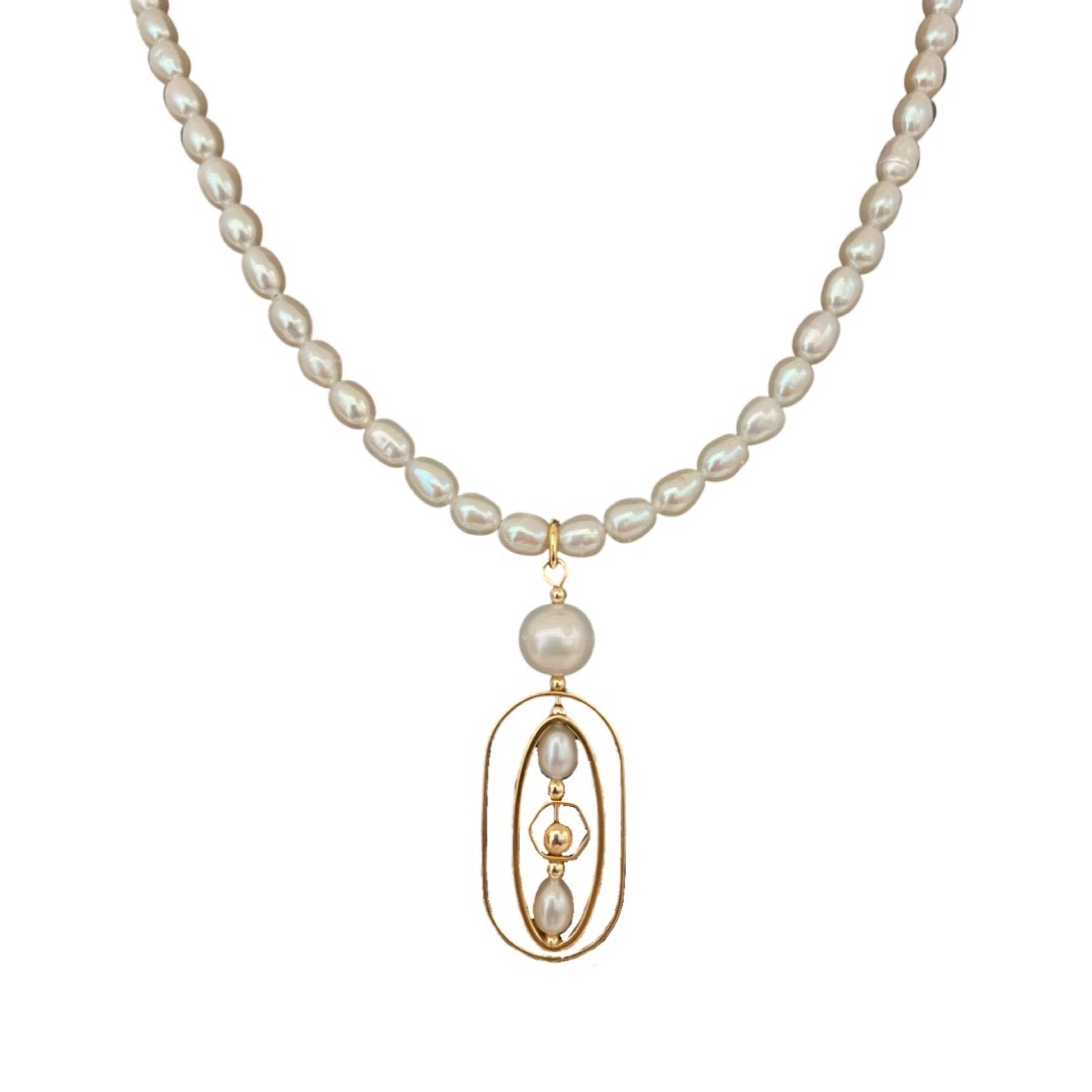 Geometric Freshwater Pearl Necklace