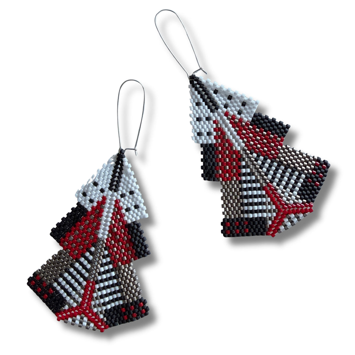 Crimson and Slate Oversize Holiday Drops | Photo by Diana Ferguson