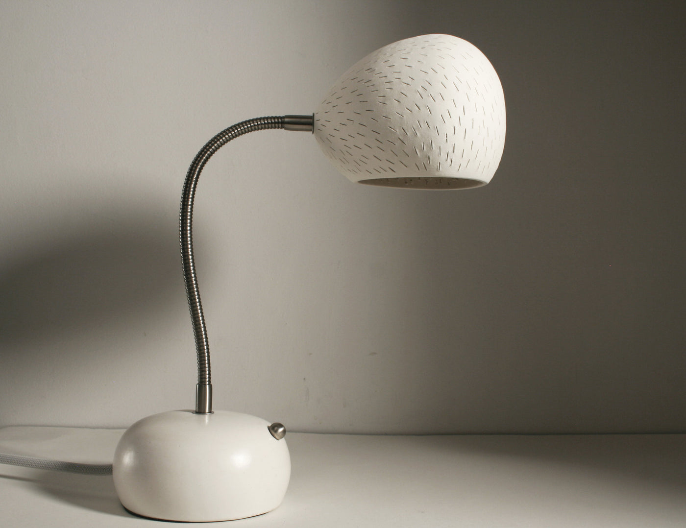 ClayLight Porcupine Desk Lamp