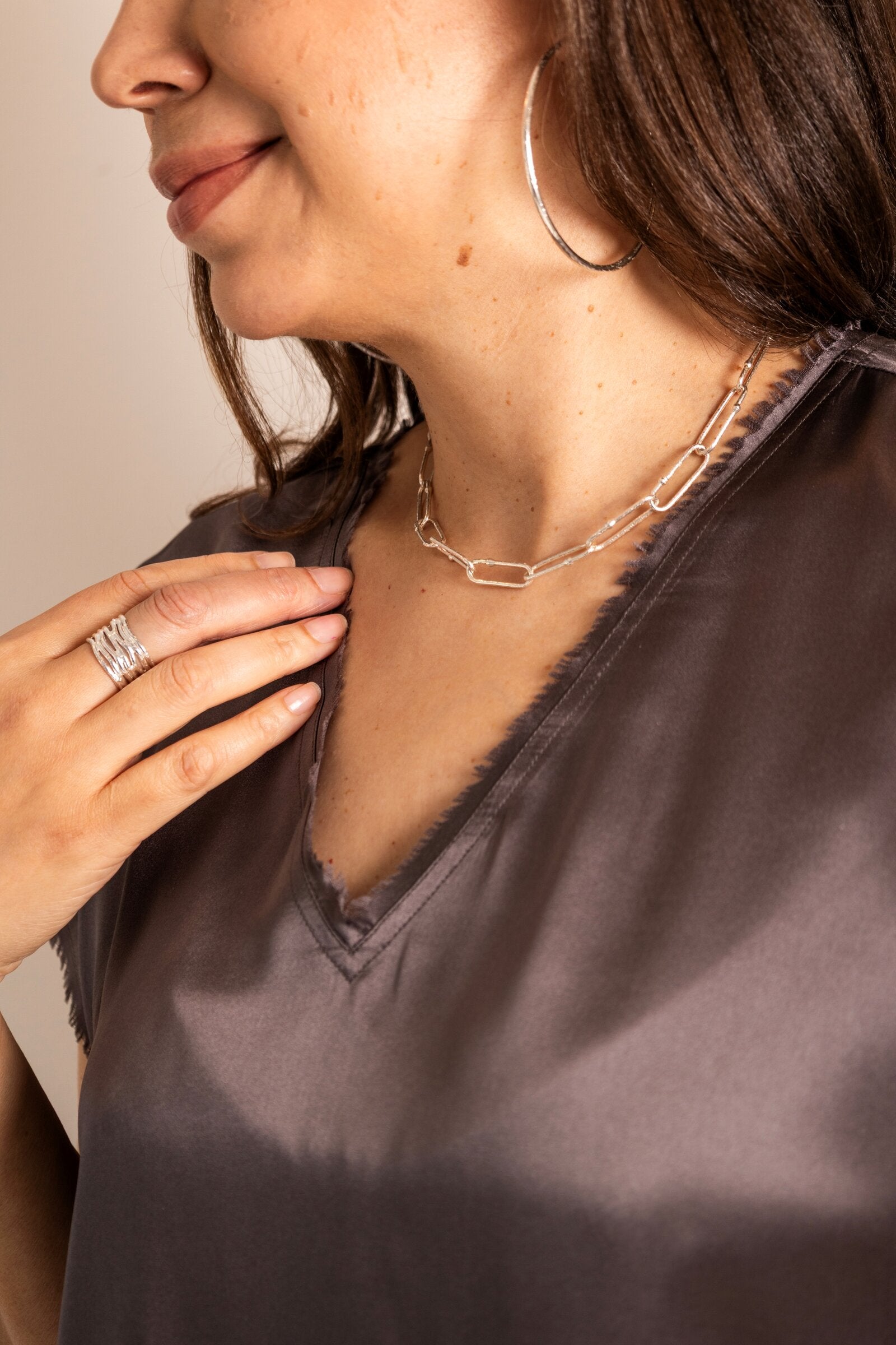 Shimmer Long Link Choker