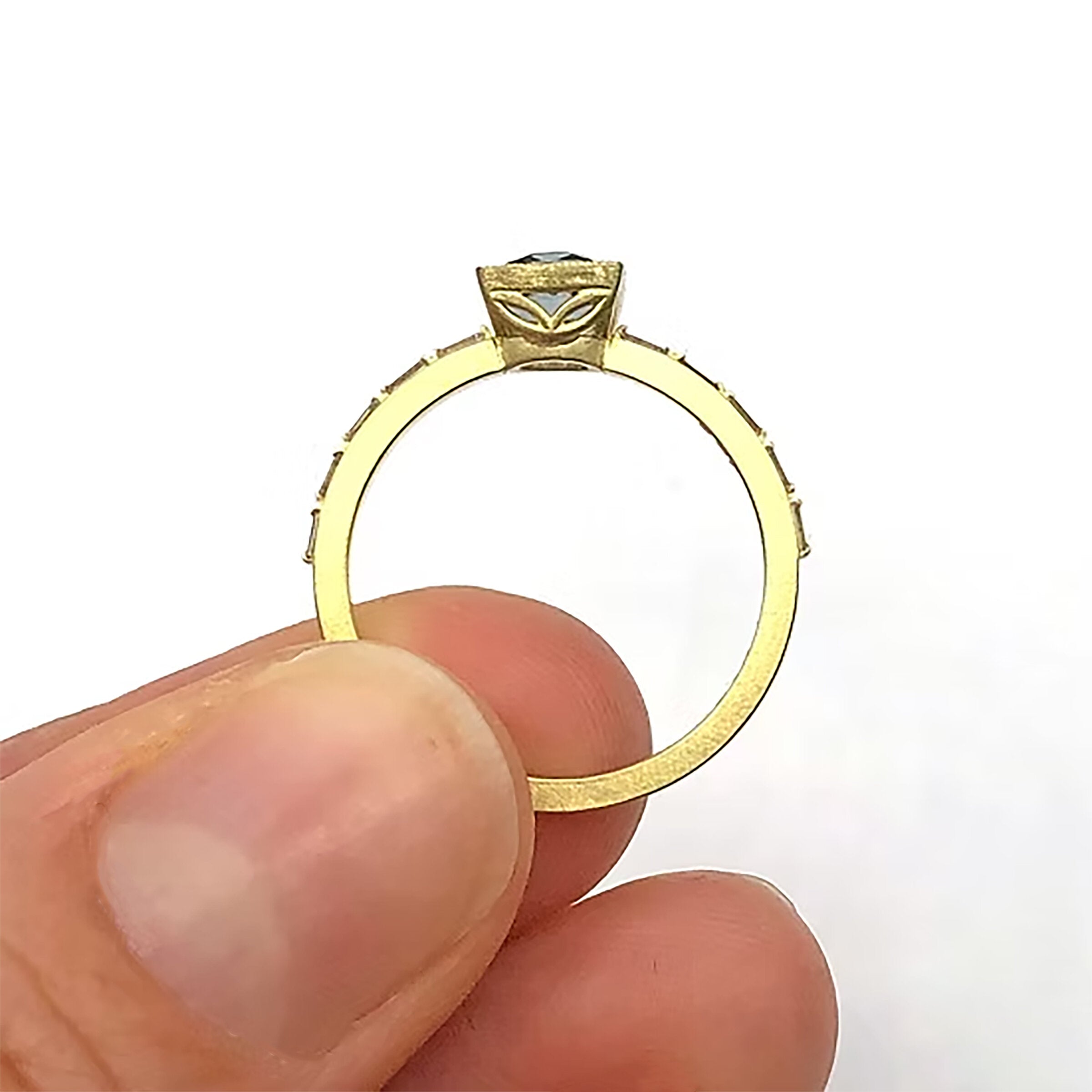 West Side Square Montana Sapphire Ring