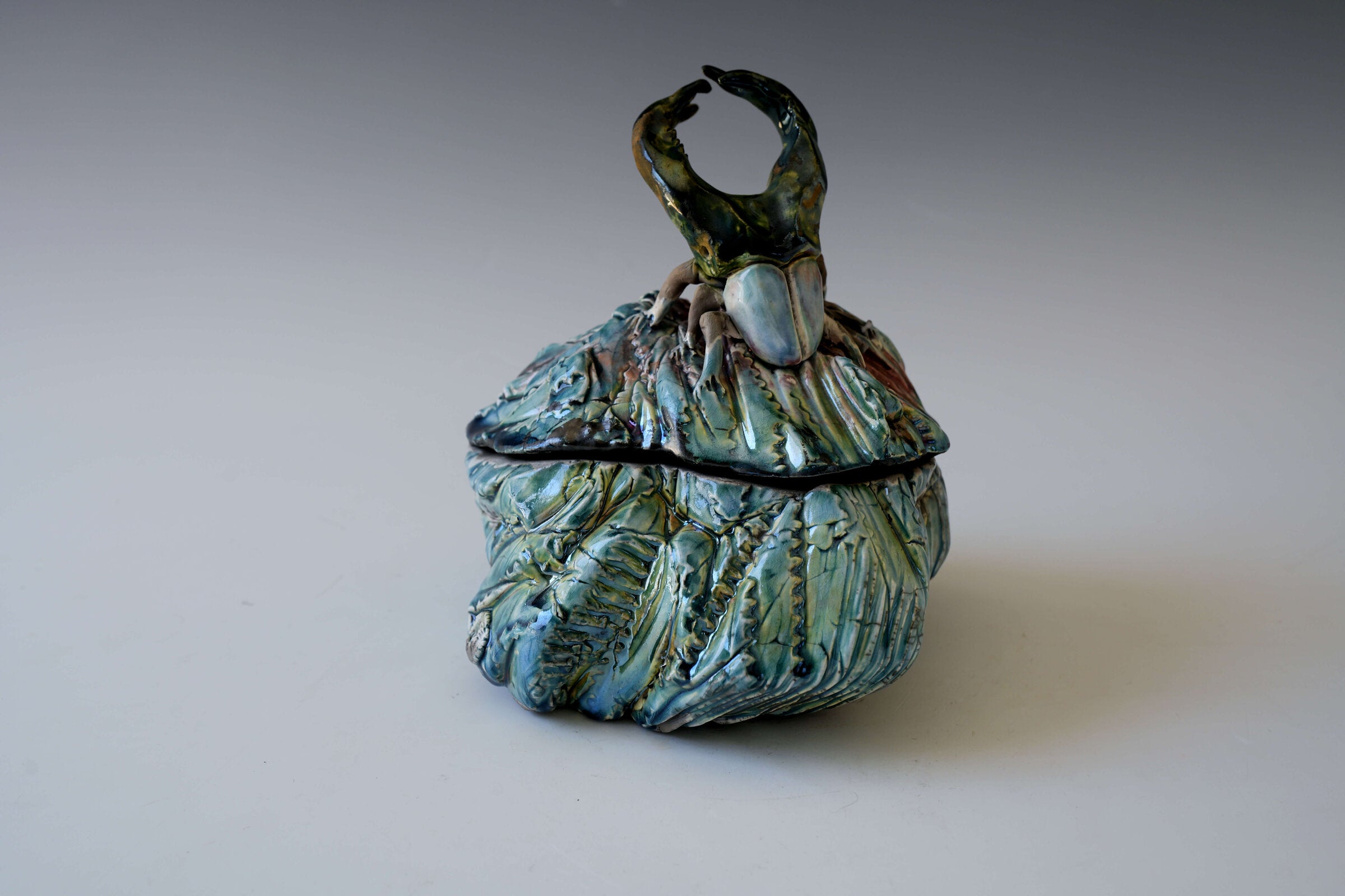 Quiet Guardian Kurinuki Jar