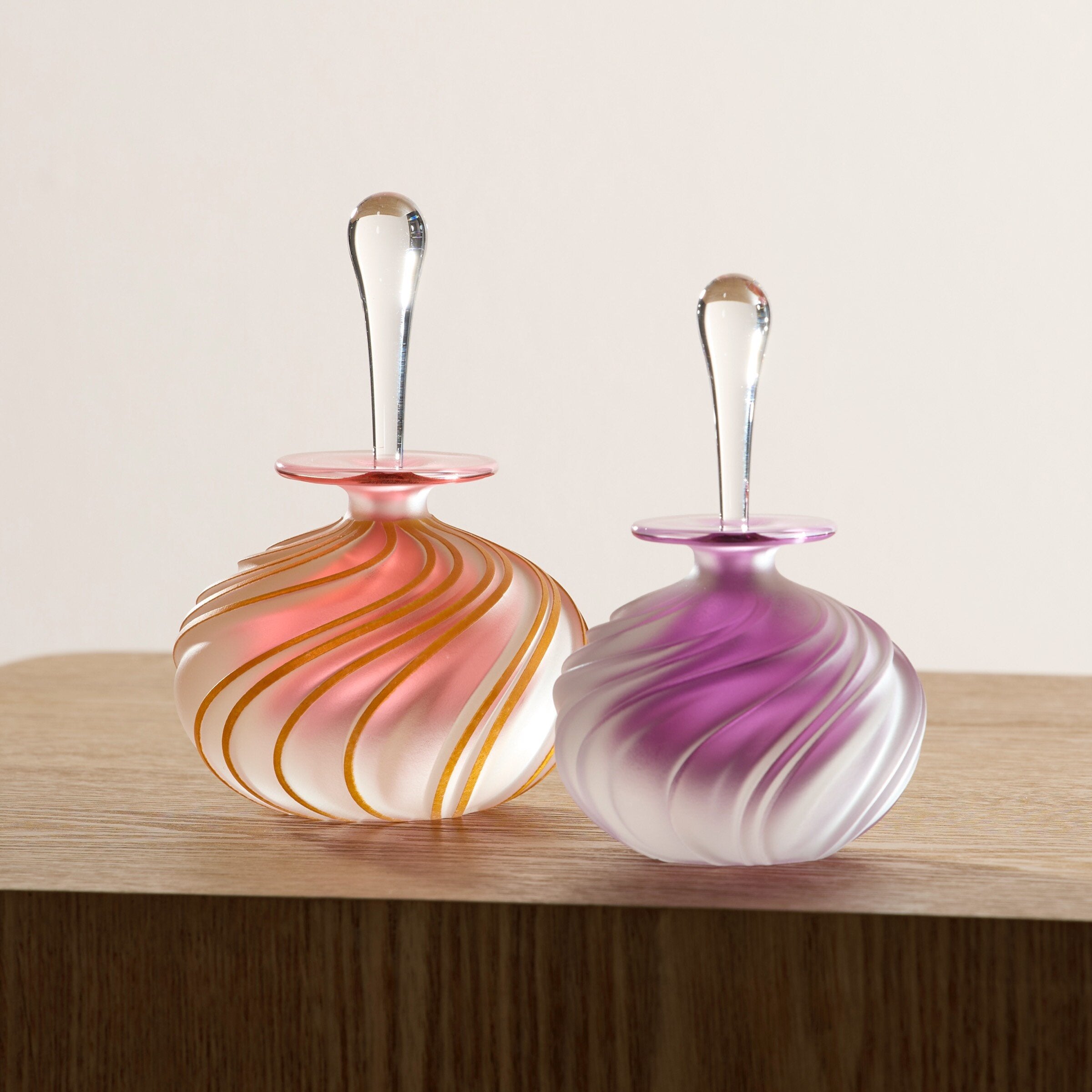 Gold Aurora Swirl Perfume Bottle