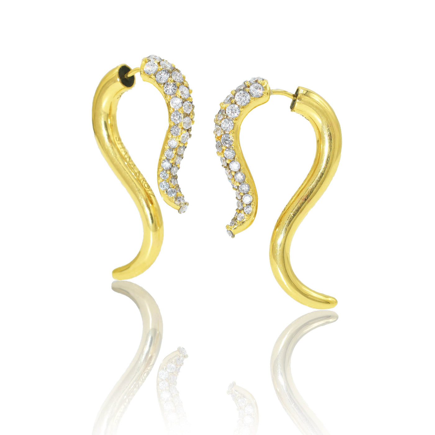 18k yellow gold with lab diamonds 