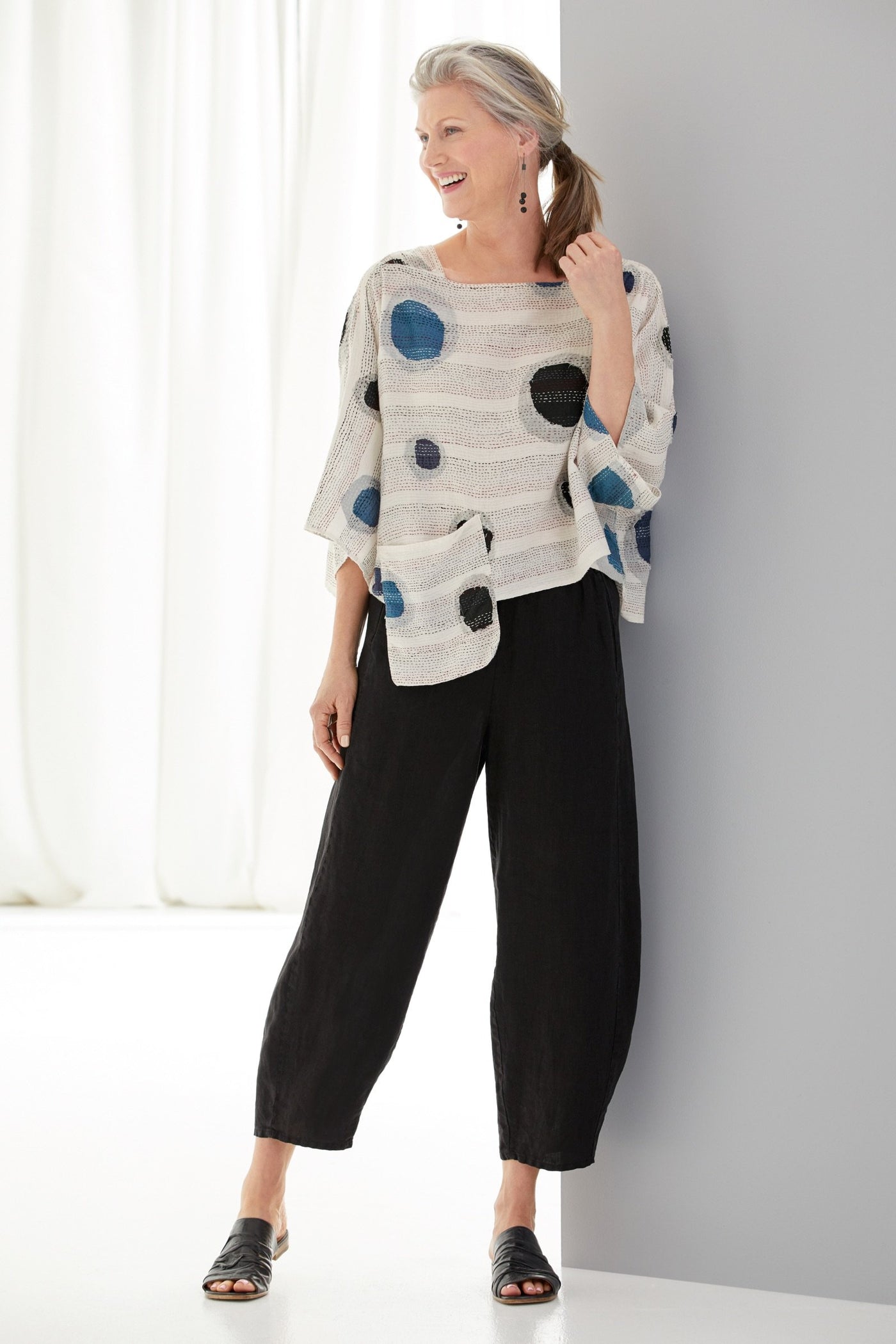 shown with the linen riviera pant by lisa bayne and the frida slide by la bottega di lisa