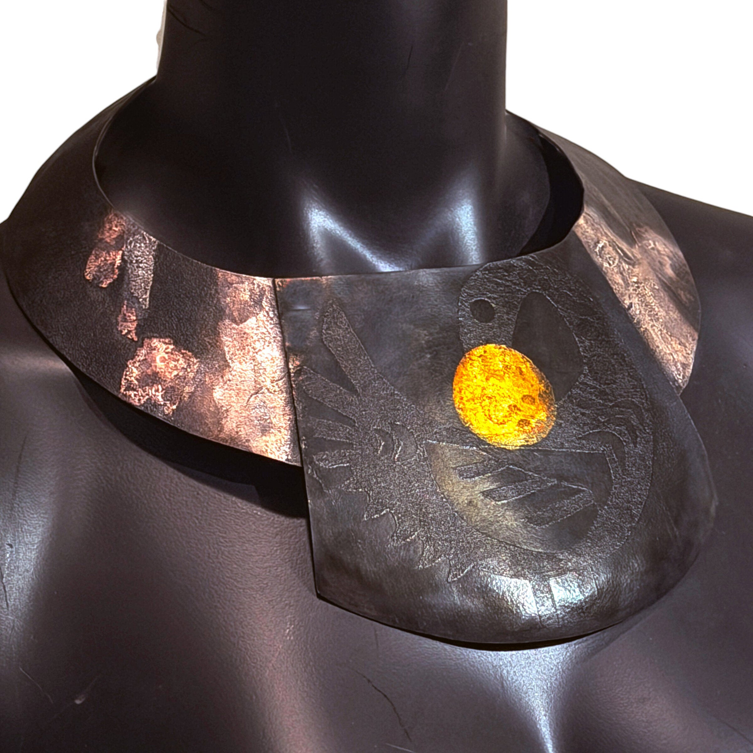 Isan Neckpiece
