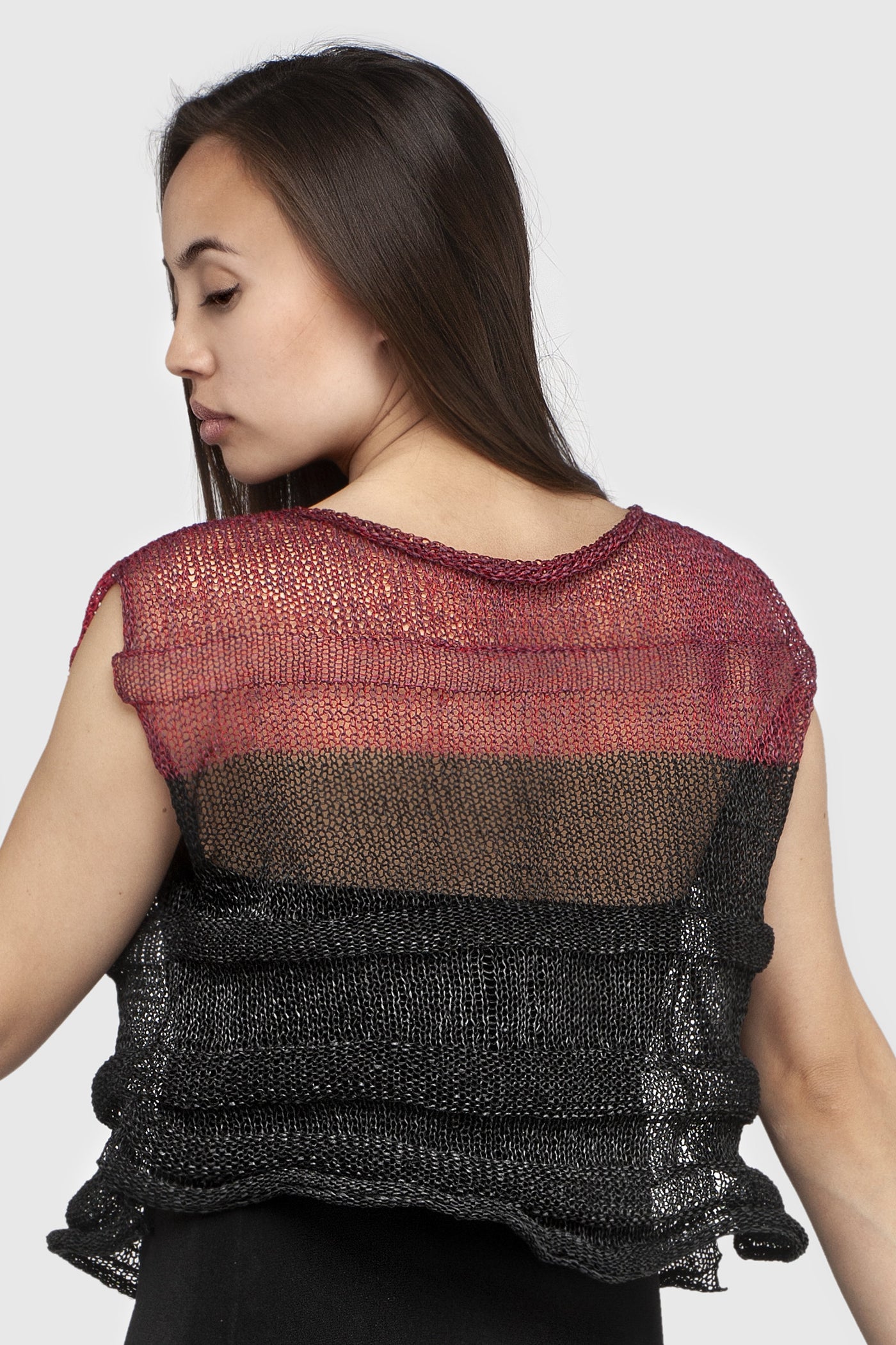 black/red/burgundy, back view