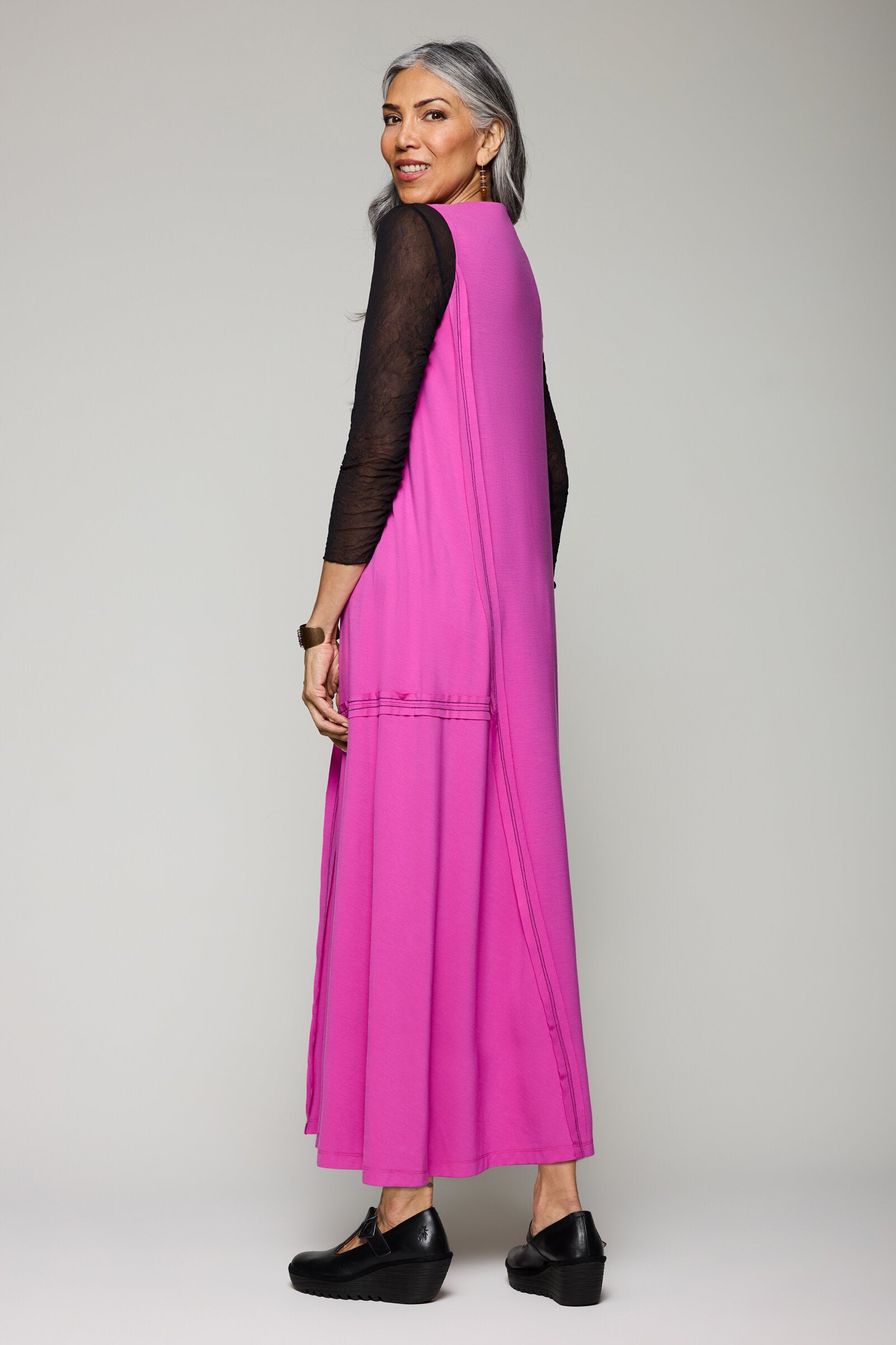 Fuschia/Black